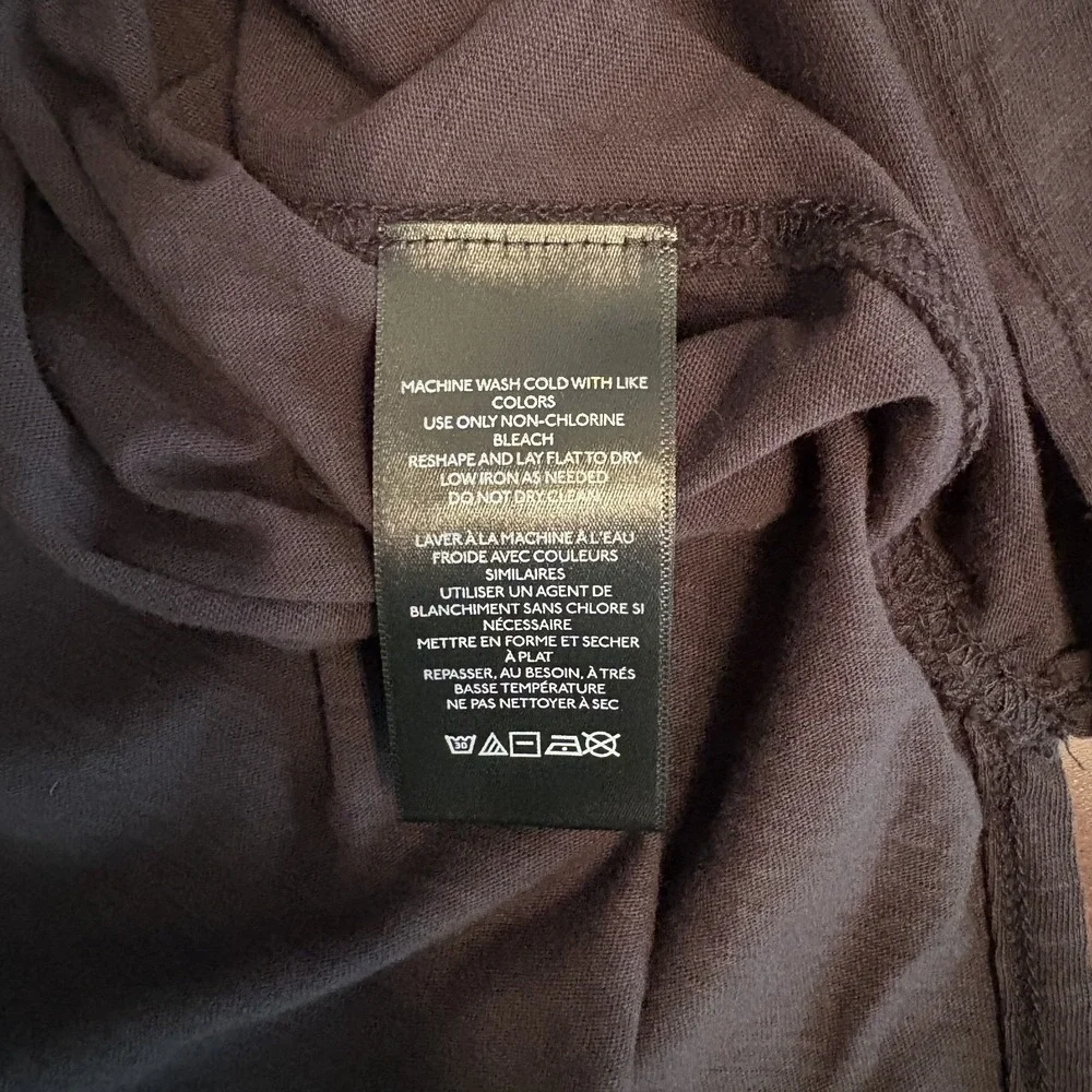 NWT Pilcro 100% Cotton Oversized V Neck Shirt Black Size M Travel Lounge Casual - Picture 7 of 10